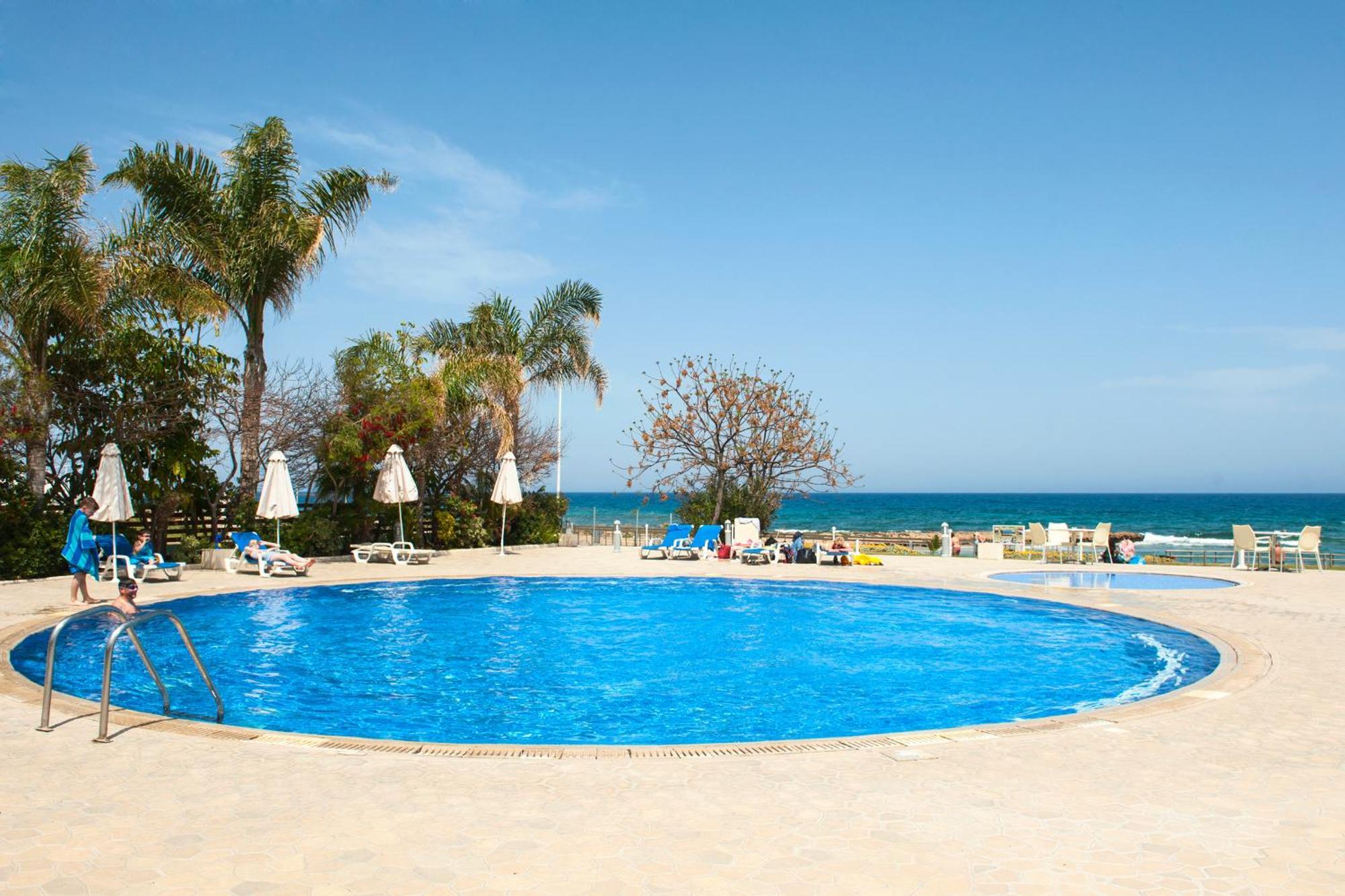 Villa Oasis Pernera ภายนอก รูปภาพ
