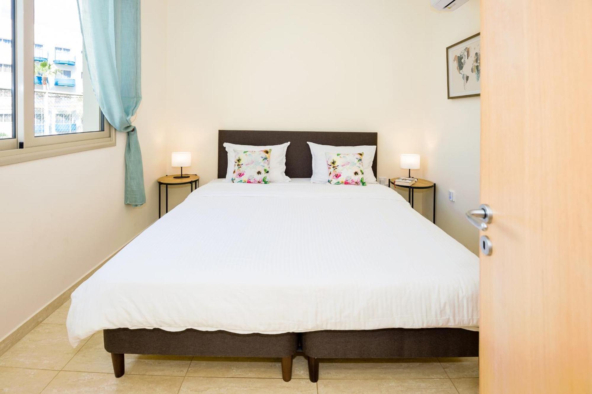 Villa Oasis Pernera ภายนอก รูปภาพ