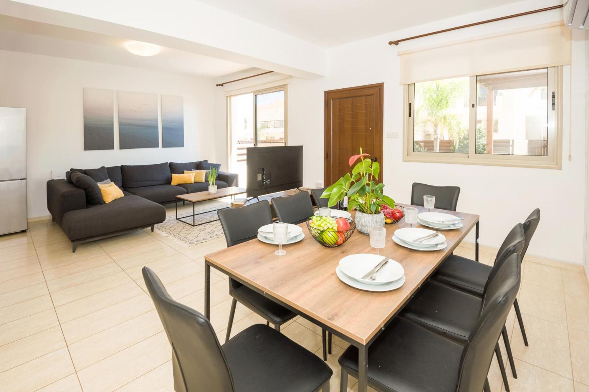 Villa Oasis Pernera ภายนอก รูปภาพ